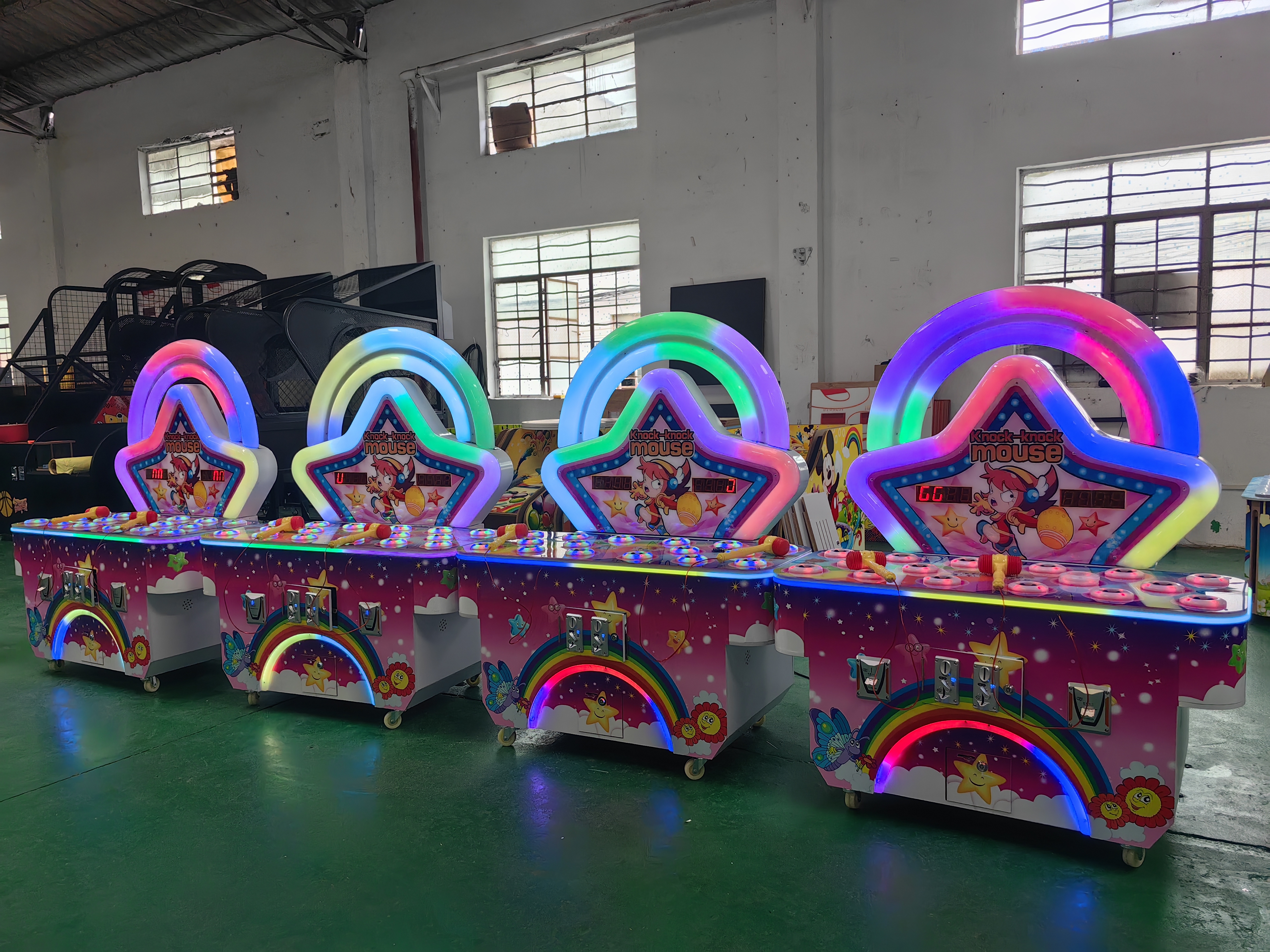 ធ្នូរីករាយថ្មីធ្វើអោយម៉ាស៊ីនហ្គេមកណ្តុរកណ្តុរ