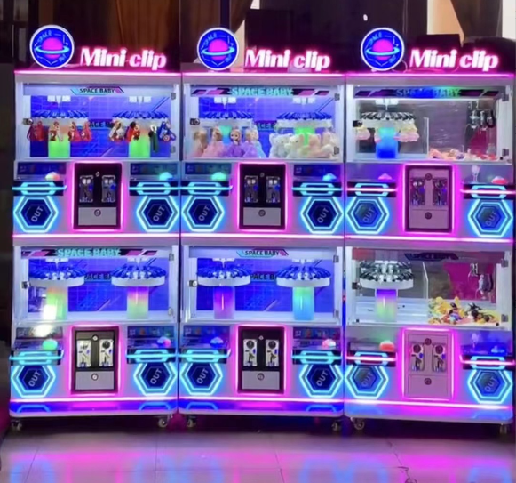 New Design Four-player Mini Claw Machine for Arcades